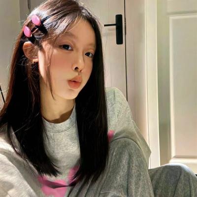 镜中秘影